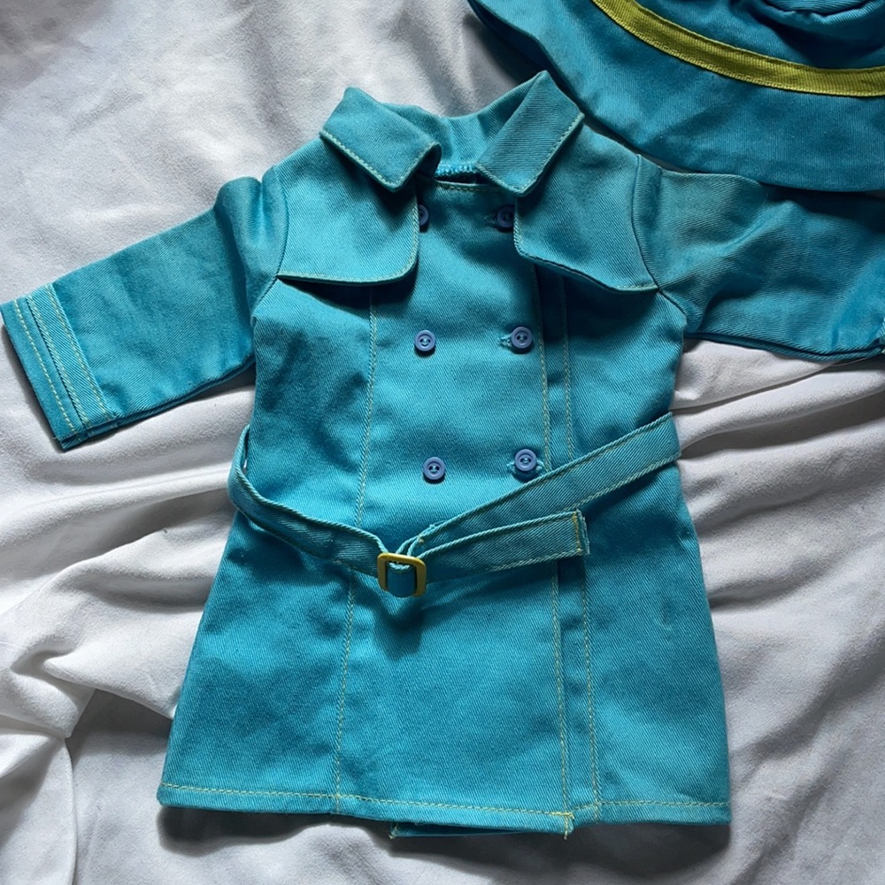 American Girl Doll Raincoat and Boots Set, with OG box. Used once. - Picture 9 of 16